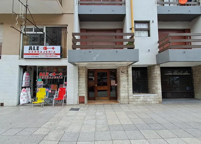 Monoambiente Con Balcon Y Vistas A 150 Mts Del Mar Maximo 3 Personas